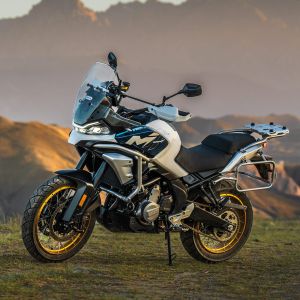 CFMOTO 700MT Adventure